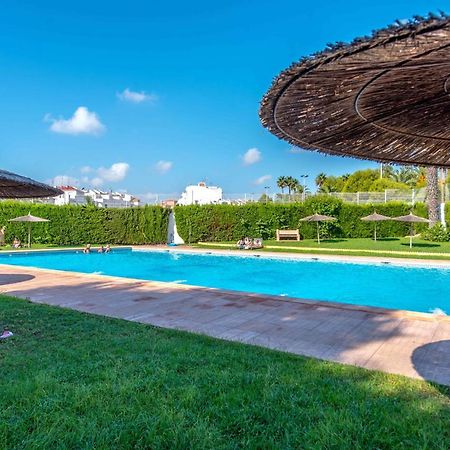 טורבייחה Marina Apartament מראה חיצוני תמונה