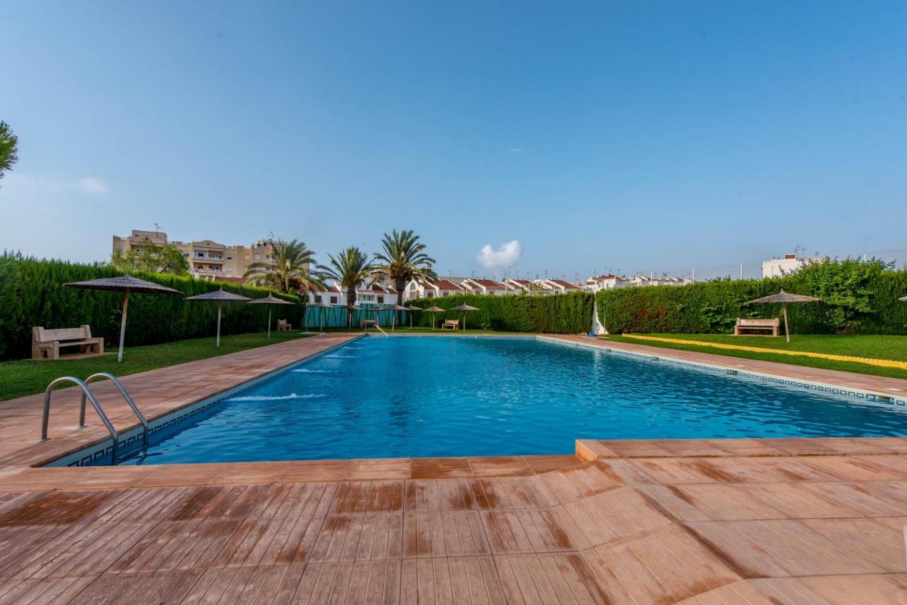 טורבייחה Marina Apartament מראה חיצוני תמונה