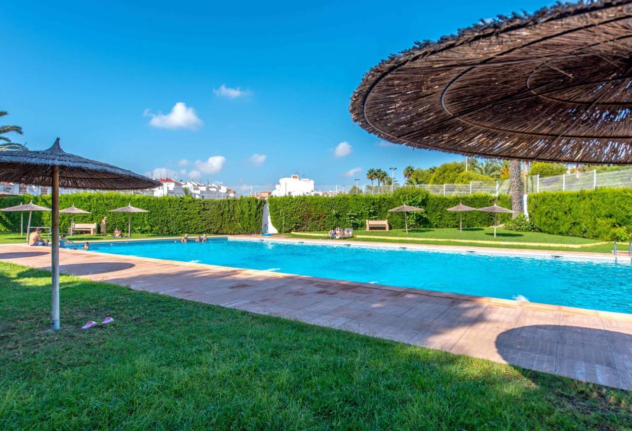 טורבייחה Marina Apartament מראה חיצוני תמונה